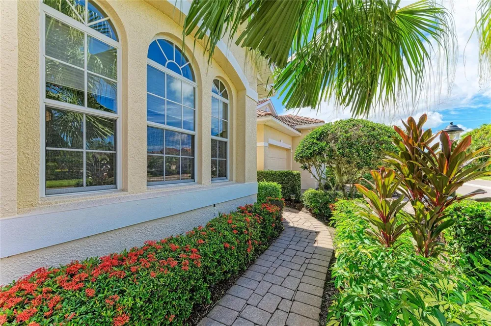 7751 33RD STREET E Sarasota, FL 34243
