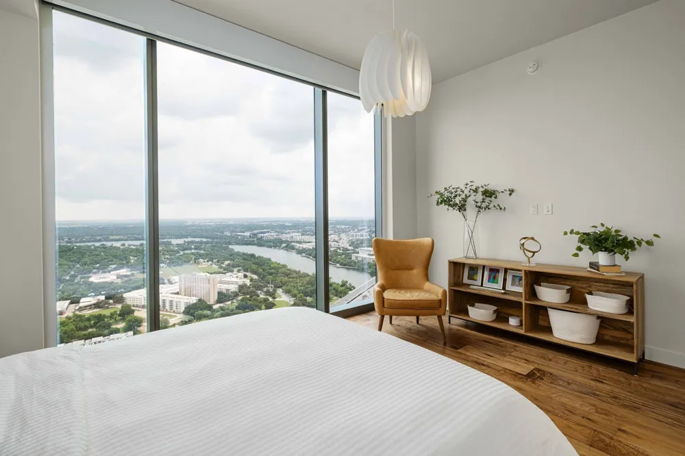 44 East Avenue #4305 Austin, TX 78701