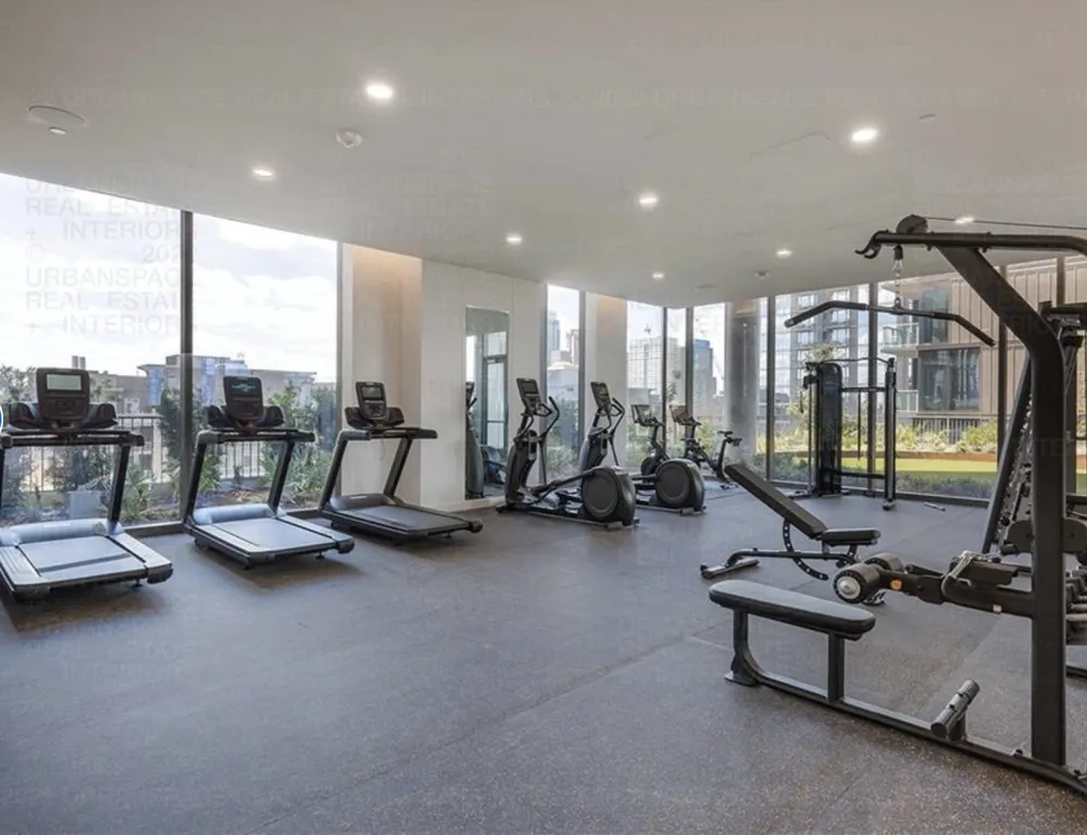44 East Avenue #4305 Austin, TX 78701