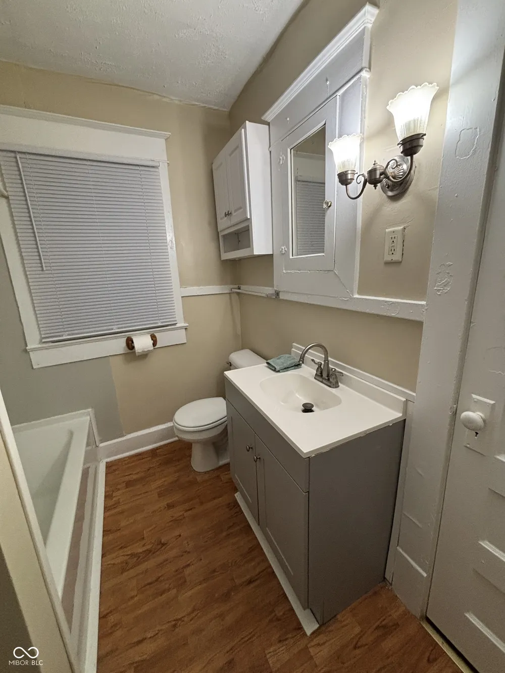 2937 Park Avenue Indianapolis, IN 46205