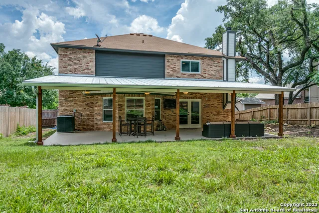 7619 Valley Trails St San Antonio, TX 78250