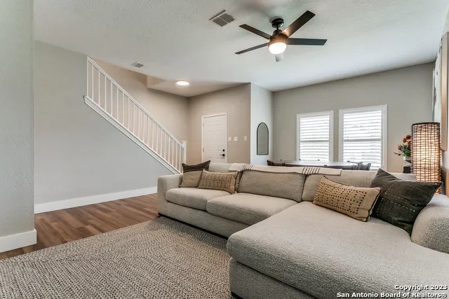 7619 Valley Trails St San Antonio, TX 78250