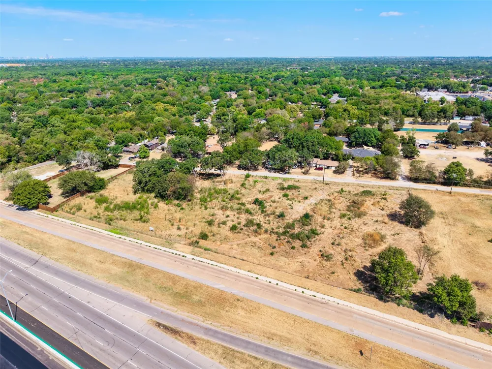 9508 Silver Falls Boulevard Dallas, TX 75217