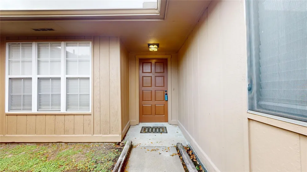1022 Manorglen Drive Missouri City, TX 77489