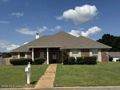 624 Oak Ridge Way