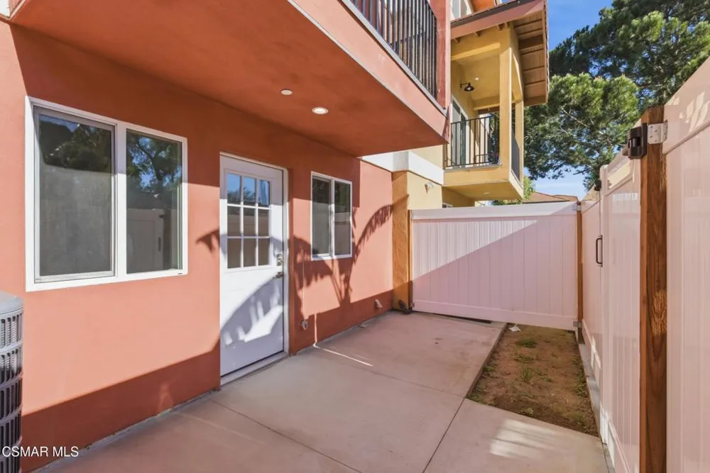 1740 Patricia Avenue #1-6 Simi Valley, CA 93065