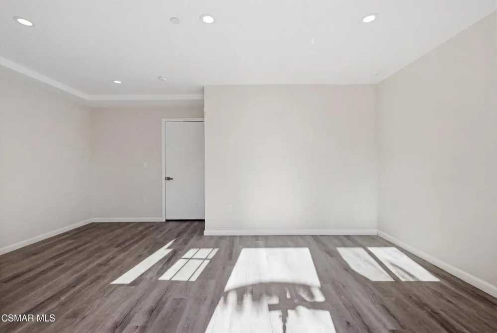 1740 Patricia Avenue #1-6 Simi Valley, CA 93065