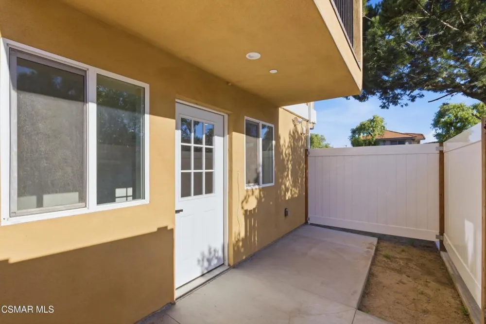1740 Patricia Avenue #1-6 Simi Valley, CA 93065
