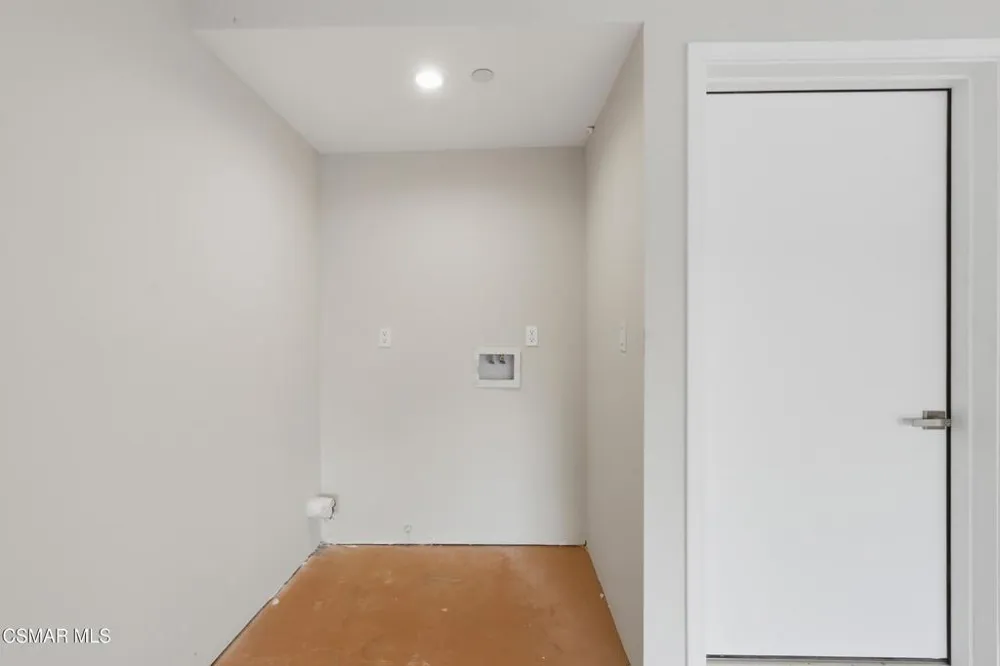 1740 Patricia Avenue #1-6 Simi Valley, CA 93065