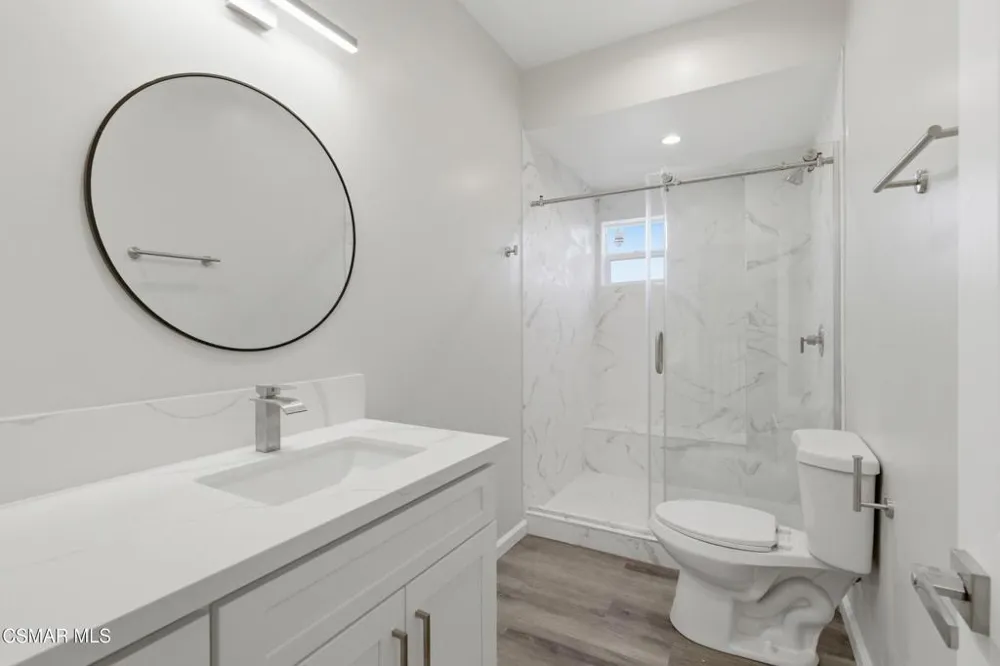 1740 Patricia Avenue #1-6 Simi Valley, CA 93065