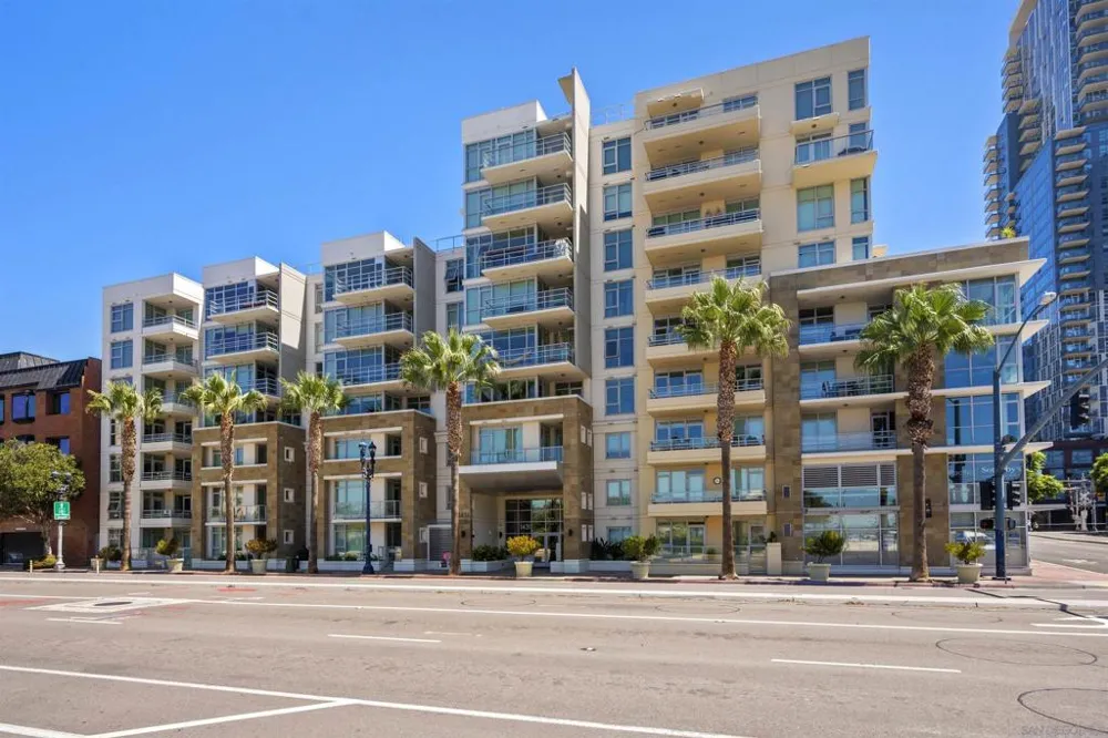 1431 Pacific Hwy #406 San Diego, CA 92101