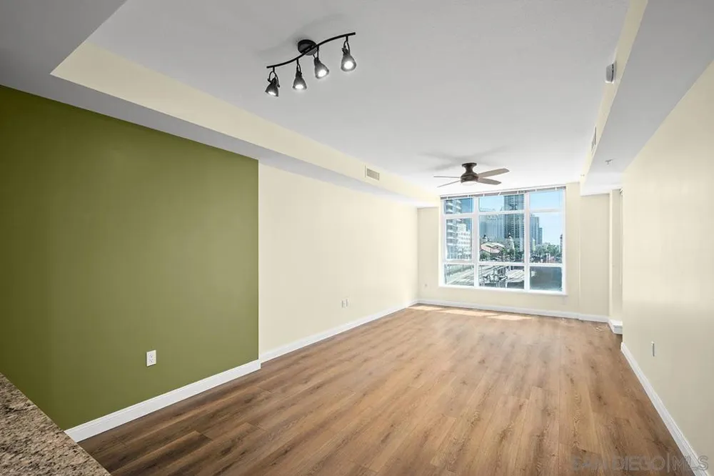 1431 Pacific Hwy #406 San Diego, CA 92101