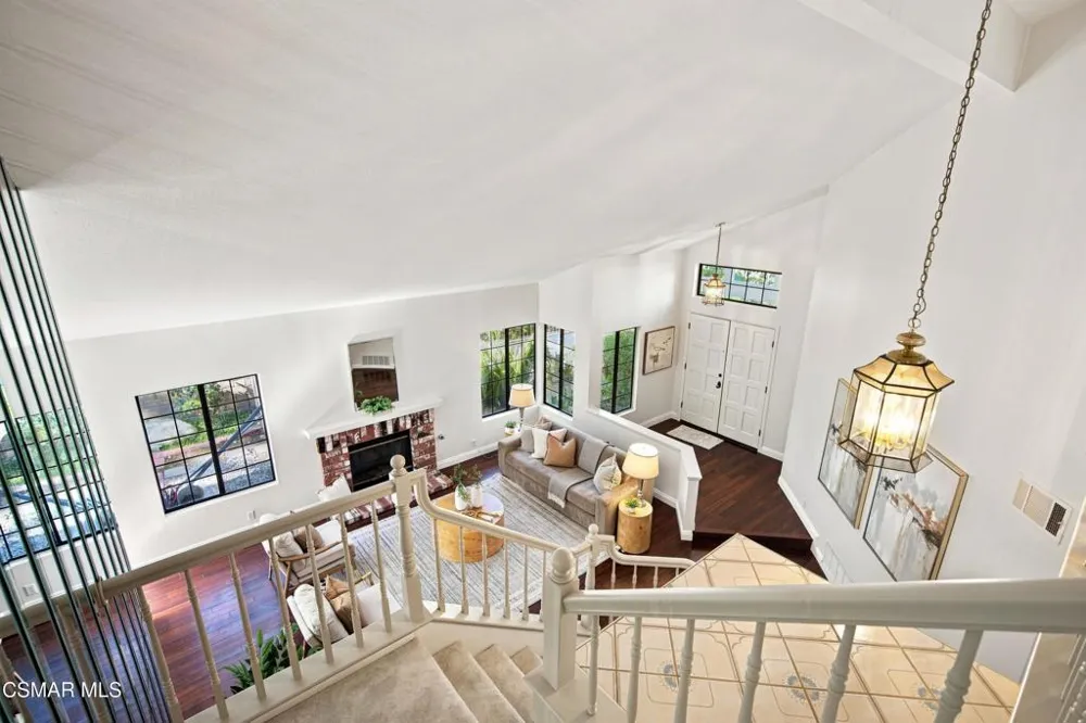 2714 Knightsbridge Avenue Thousand Oaks, CA 91362