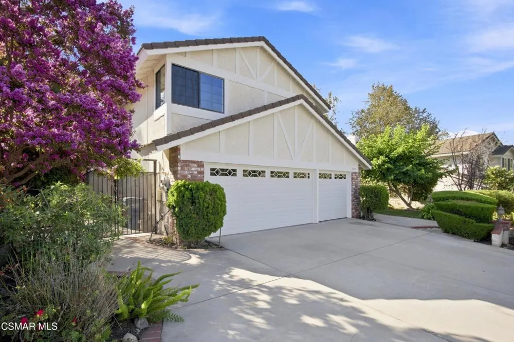 2714 Knightsbridge Avenue Thousand Oaks, CA 91362