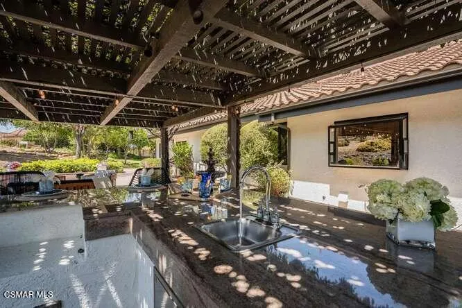 3679 Paseo De Nublado Thousand Oaks, CA 91360