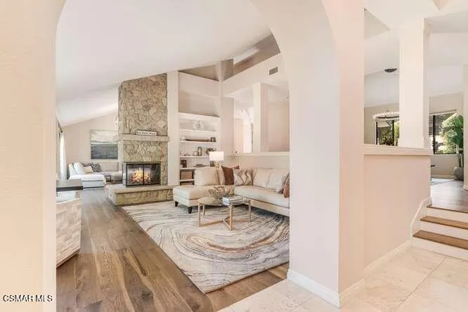 3679 Paseo De Nublado Thousand Oaks, CA 91360