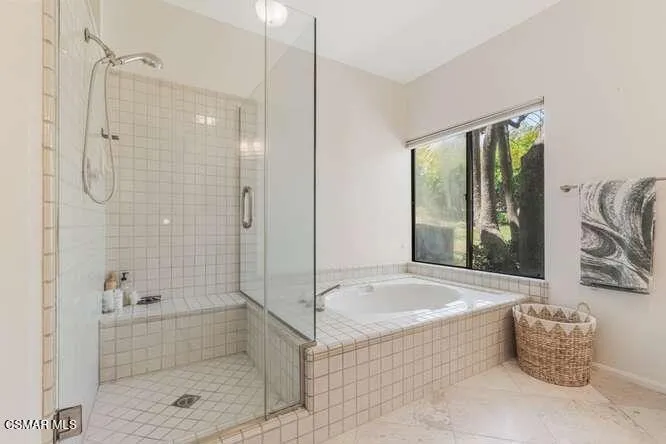 3679 Paseo De Nublado Thousand Oaks, CA 91360