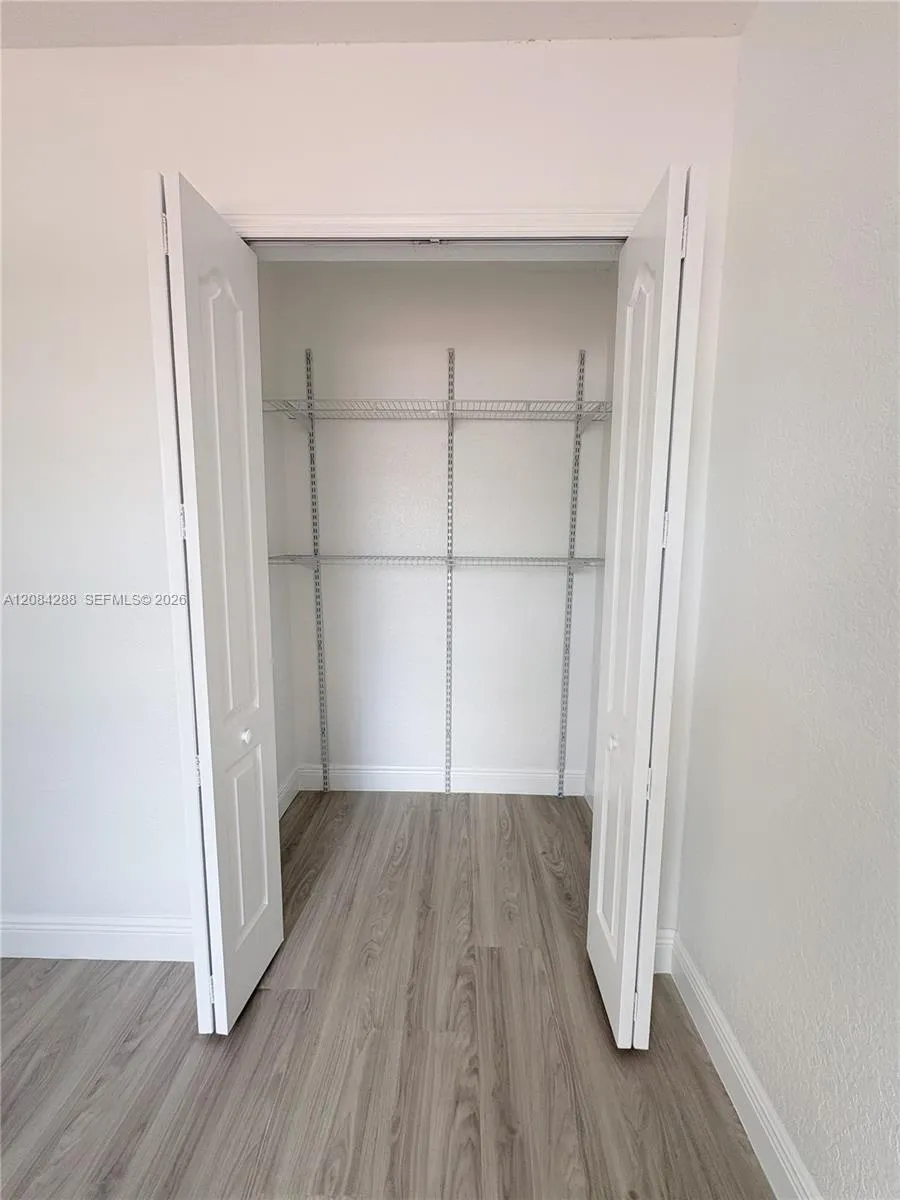3397 W 72nd Pl Hialeah, FL 33018