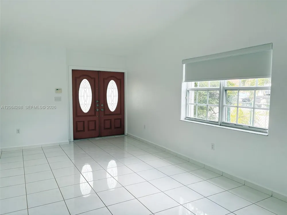 3397 W 72nd Pl Hialeah, FL 33018