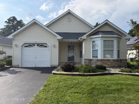 5 Meadows Lane