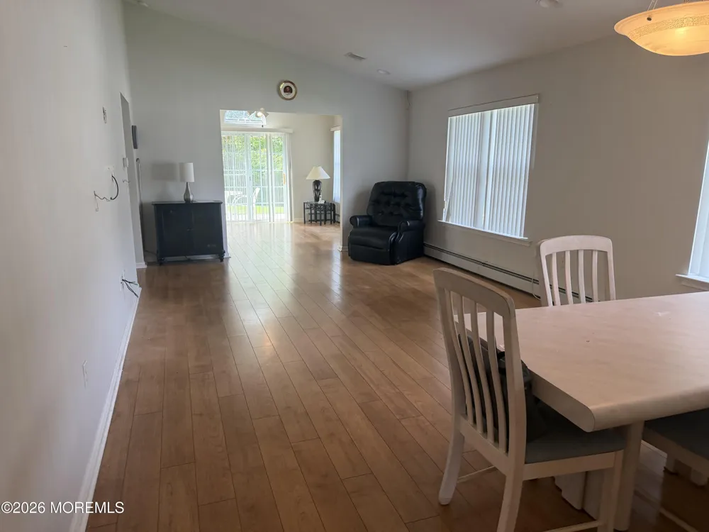 5 Meadows Lane Whiting, NJ 08759