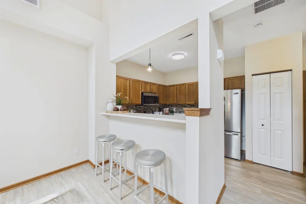 1030 Providence Drive Shakopee, MN 55379