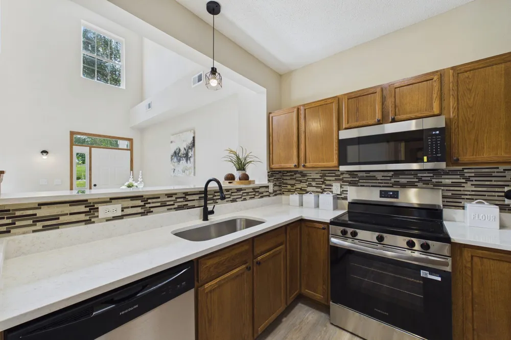 1030 Providence Drive Shakopee, MN 55379