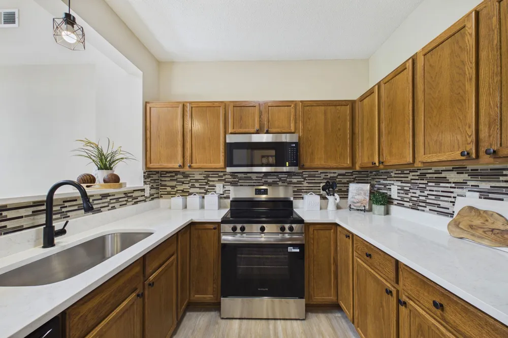 1030 Providence Drive Shakopee, MN 55379