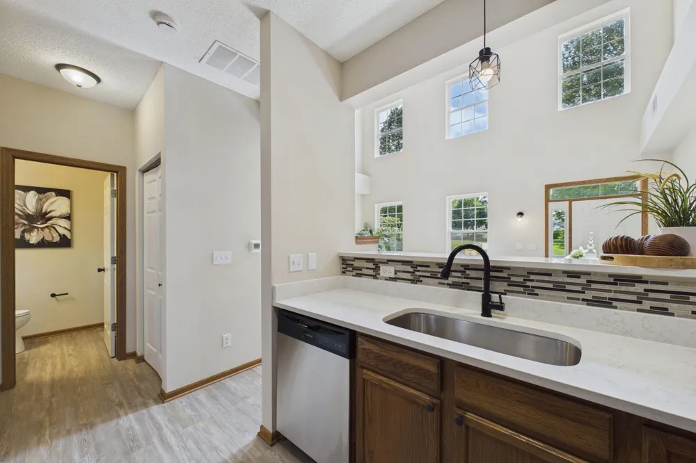 1030 Providence Drive Shakopee, MN 55379