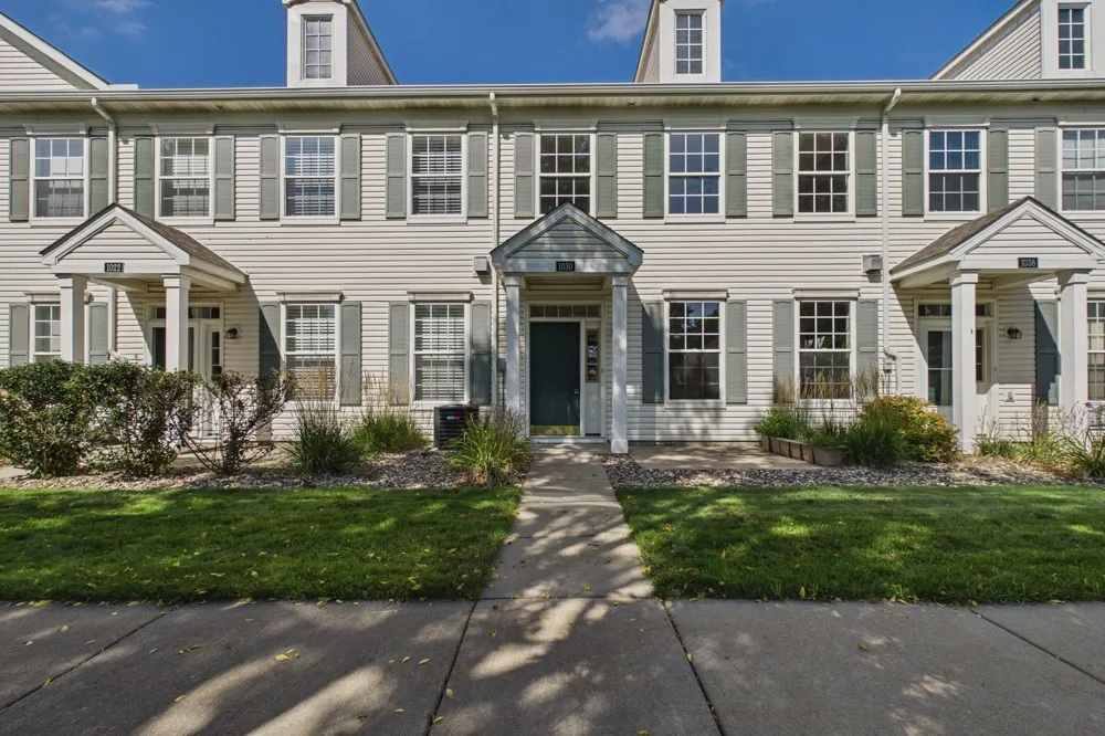 1030 Providence Drive Shakopee, MN 55379