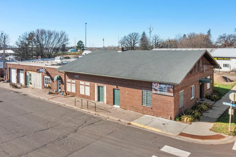 205 2nd Street SW Braham, MN 55006