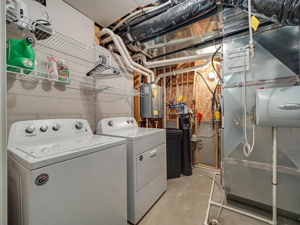 1829 Attenborough Street Shakopee, MN 55379