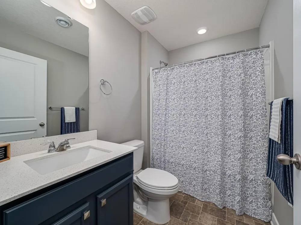 1829 Attenborough Street Shakopee, MN 55379
