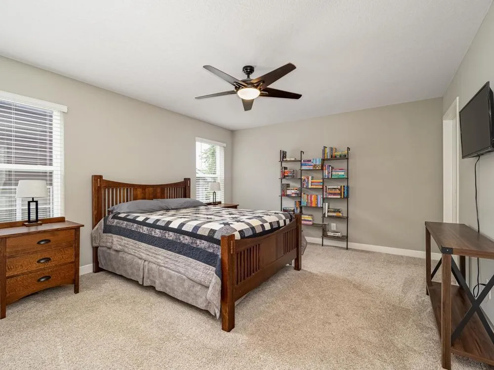 1829 Attenborough Street Shakopee, MN 55379
