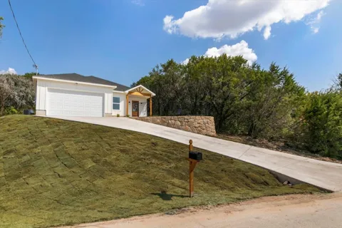 1001 Apache Ridge Road