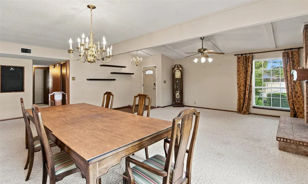 1519 Cardinal Circle Lewisville, TX 75067