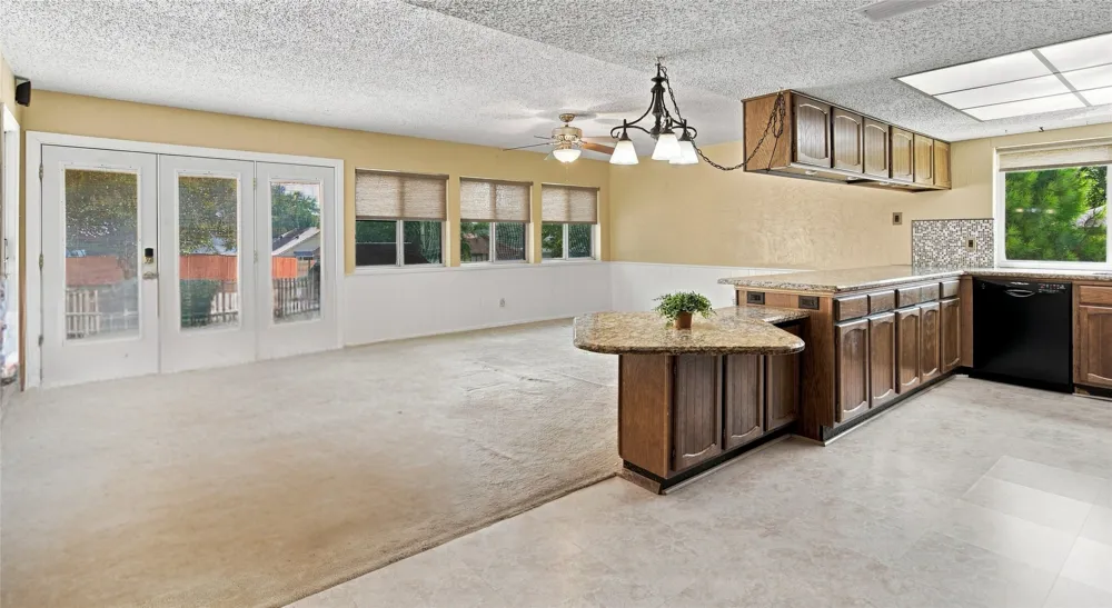 1519 Cardinal Circle Lewisville, TX 75067