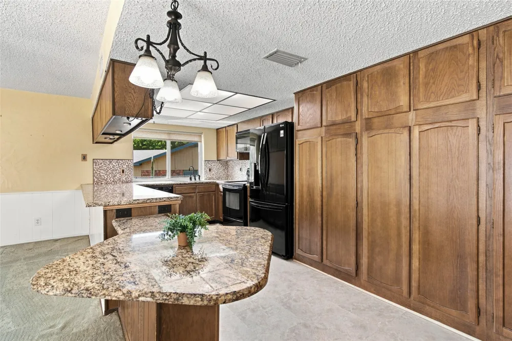1519 Cardinal Circle Lewisville, TX 75067