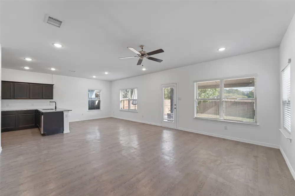 4651 Raleigh Dalton Road Dallas, TX 75227
