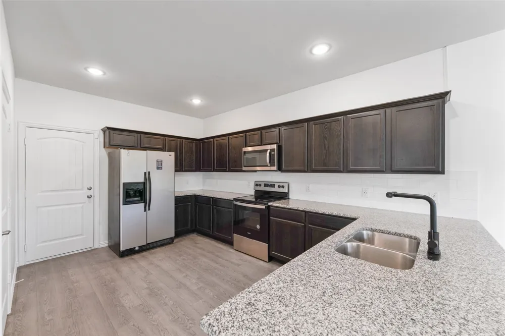 4651 Raleigh Dalton Road Dallas, TX 75227