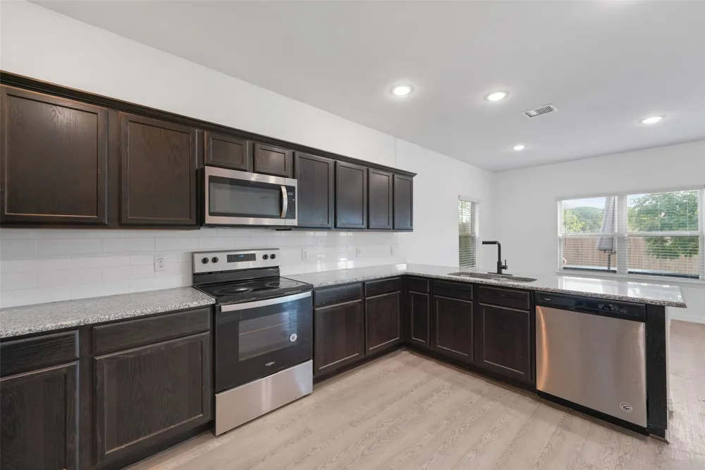 4651 Raleigh Dalton Road Dallas, TX 75227