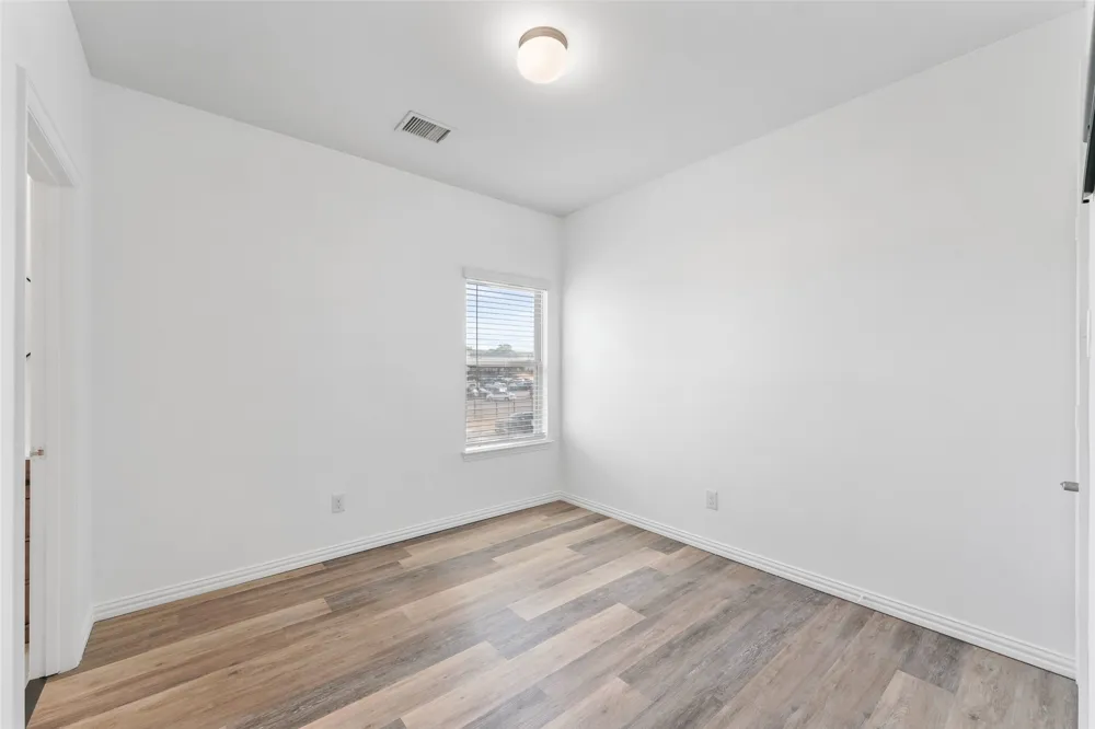 4651 Raleigh Dalton Road Dallas, TX 75227
