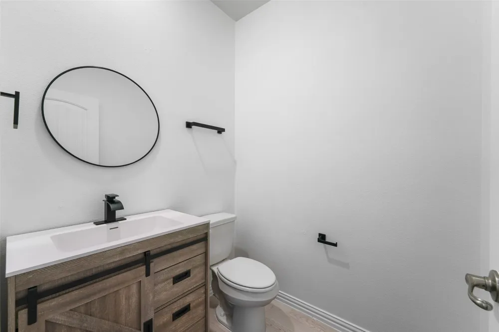 4651 Raleigh Dalton Road Dallas, TX 75227