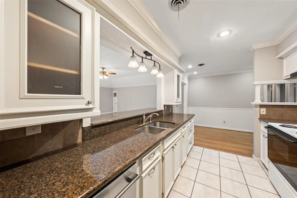 2322 Ansbury Drive Houston, TX 77018