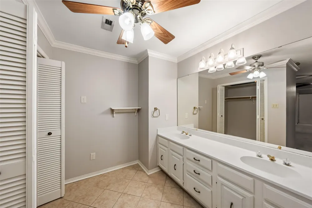2322 Ansbury Drive Houston, TX 77018