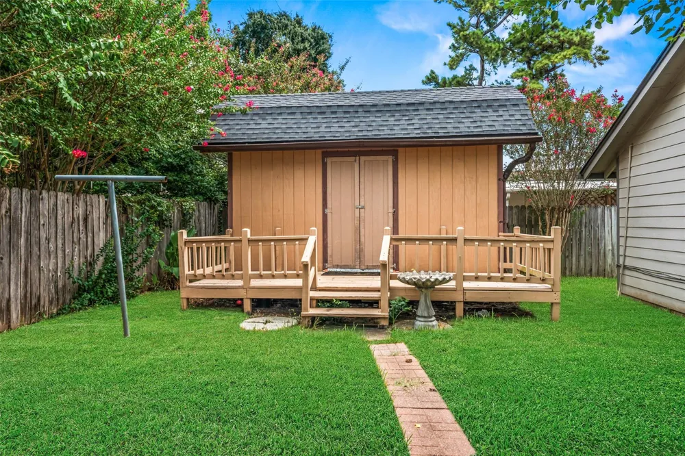 2322 Ansbury Drive Houston, TX 77018