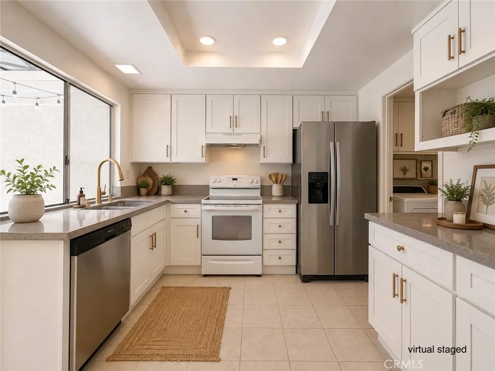12 Navarre Irvine, CA 92612