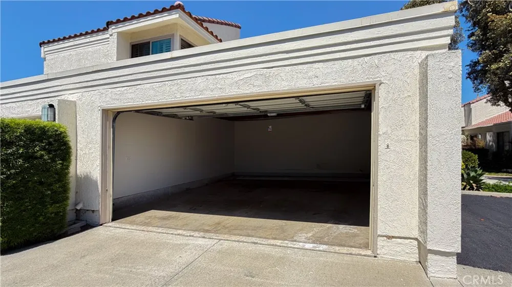 12 Navarre Irvine, CA 92612