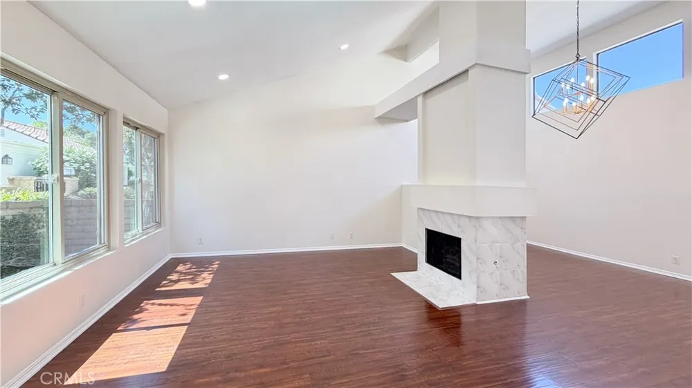 12 Navarre Irvine, CA 92612