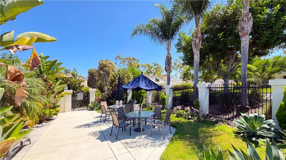 12 Navarre Irvine, CA 92612